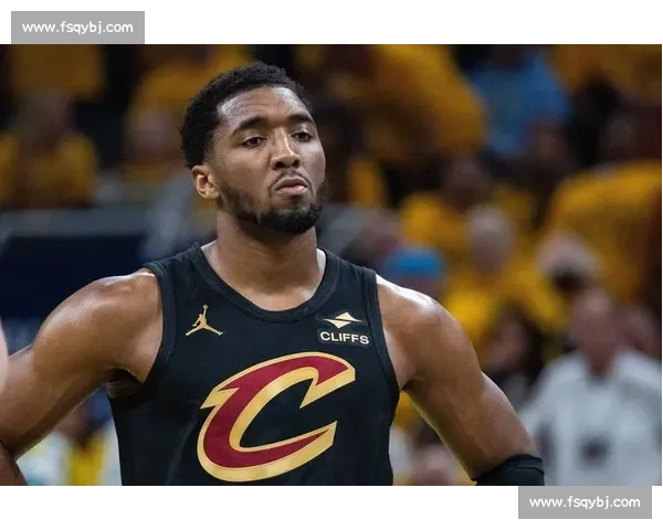 青年军碰撞老牌劲旅活塞对决步行者赛季关键一战前瞻东部格局走向分析